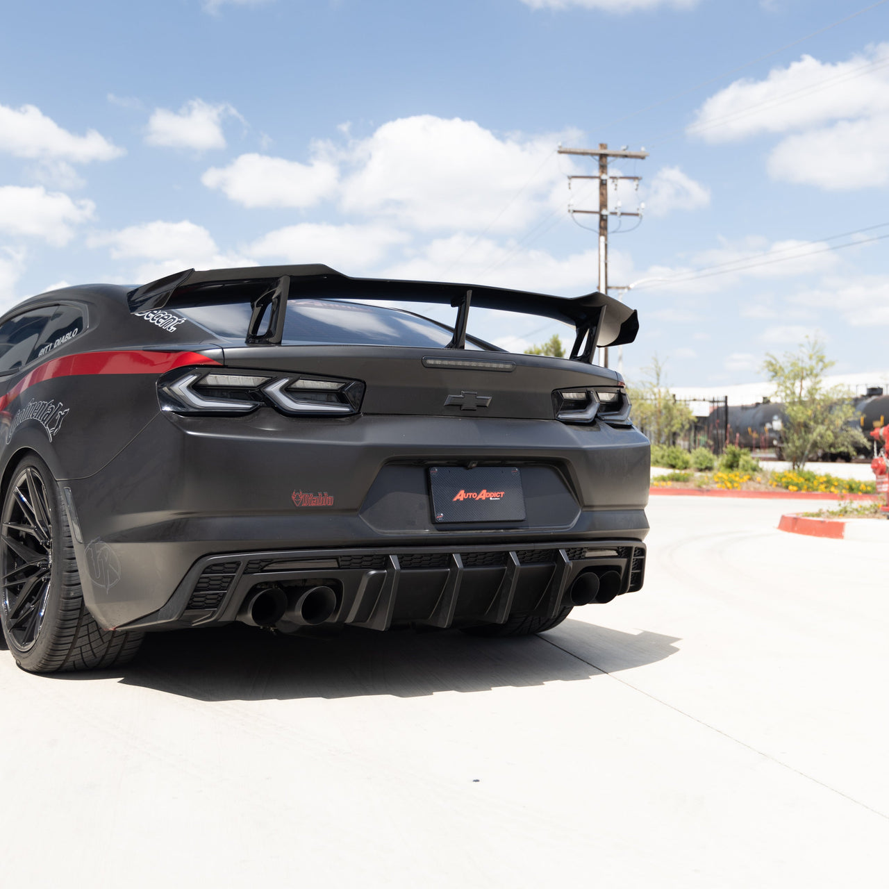 2016-2024 Chevy Camaro Evo Style Shark Fins Rear Diffuser Quad/Single Tips SS/RS/LT & ZL1 w/ Smoke Reflectors