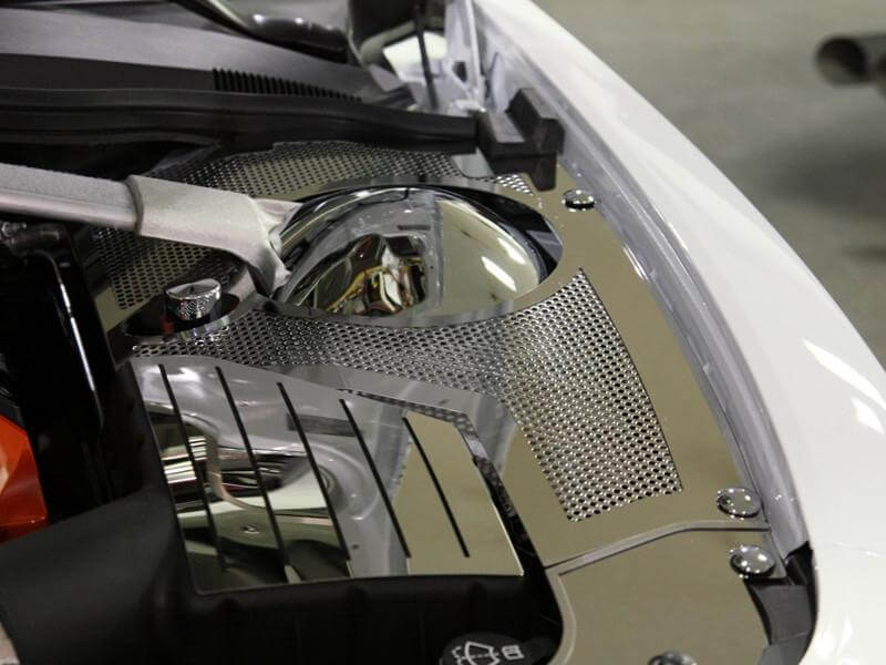 2011-2011-5th-gen-camaro-deluxe-dress-kit-polished-perforated-stainless-steel