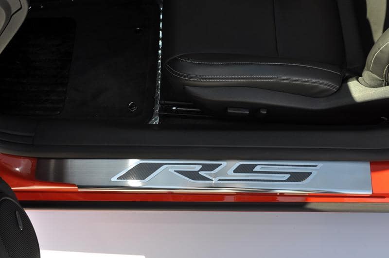 5th-gen-camaro-outer-door-sills-rs-script-stainless-steel-2010-2015