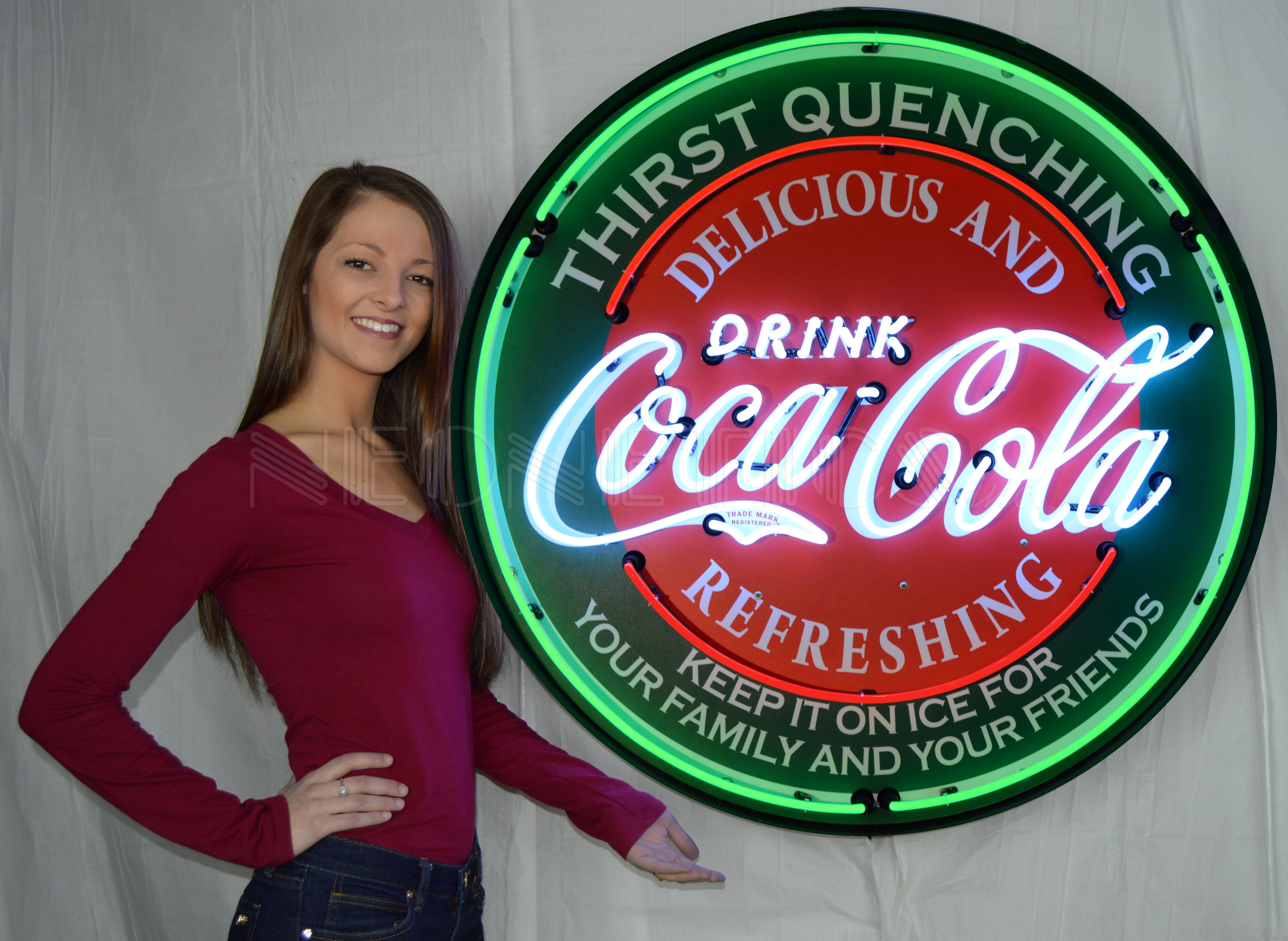 9CCGRN-Coca-Cola-Evergeen-Neon 9CCGRN-Coca-Cola-Evergeen-Neon