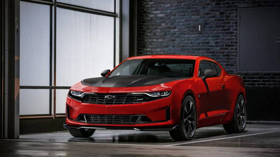 2019 Chevrolet Camaro: 1LE for all, plus a 10-speed and a fresh face.