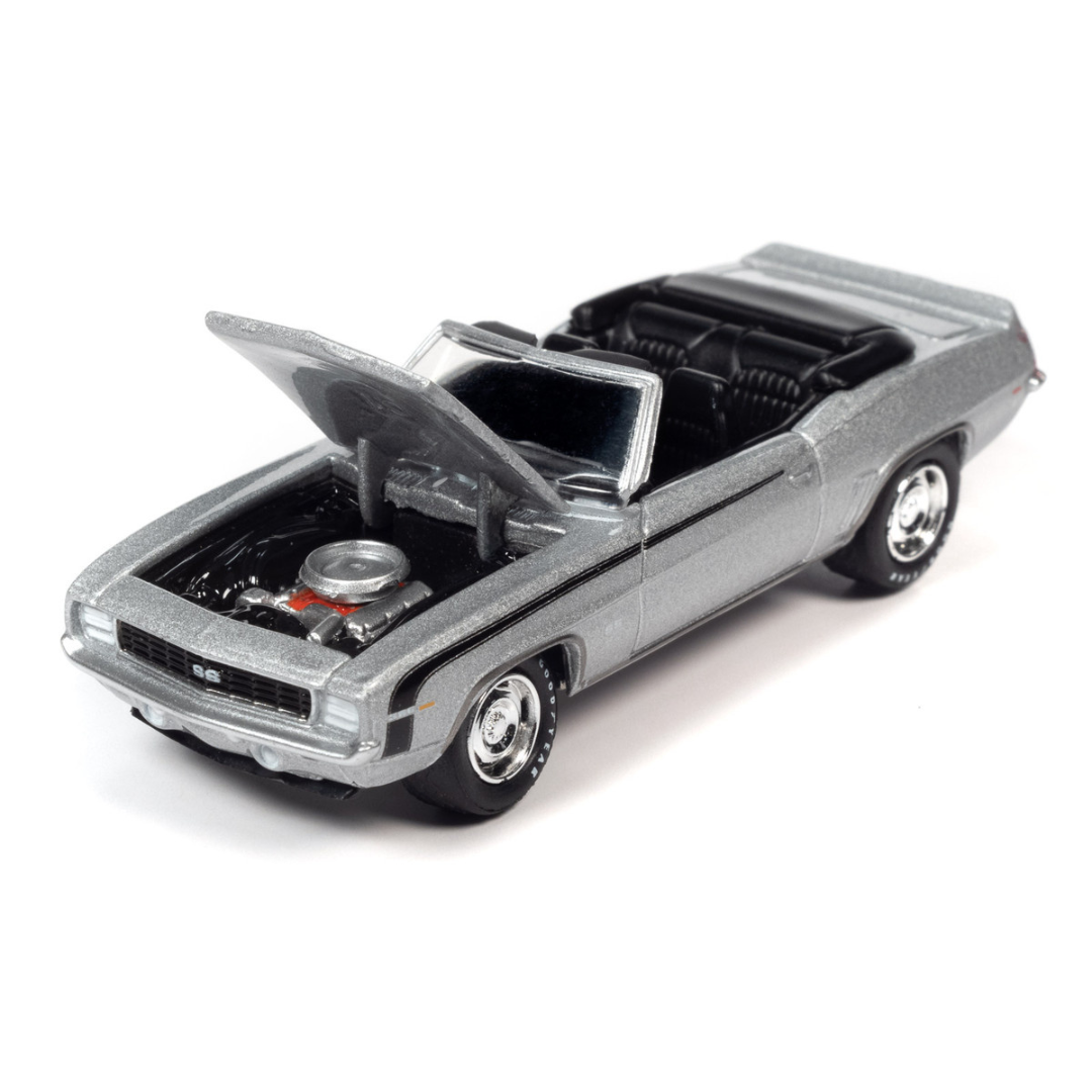 copy-of-1967-camaro-joie-chitwoods-thrill-show-1-64-diecast-model-car-by-greenlight-1