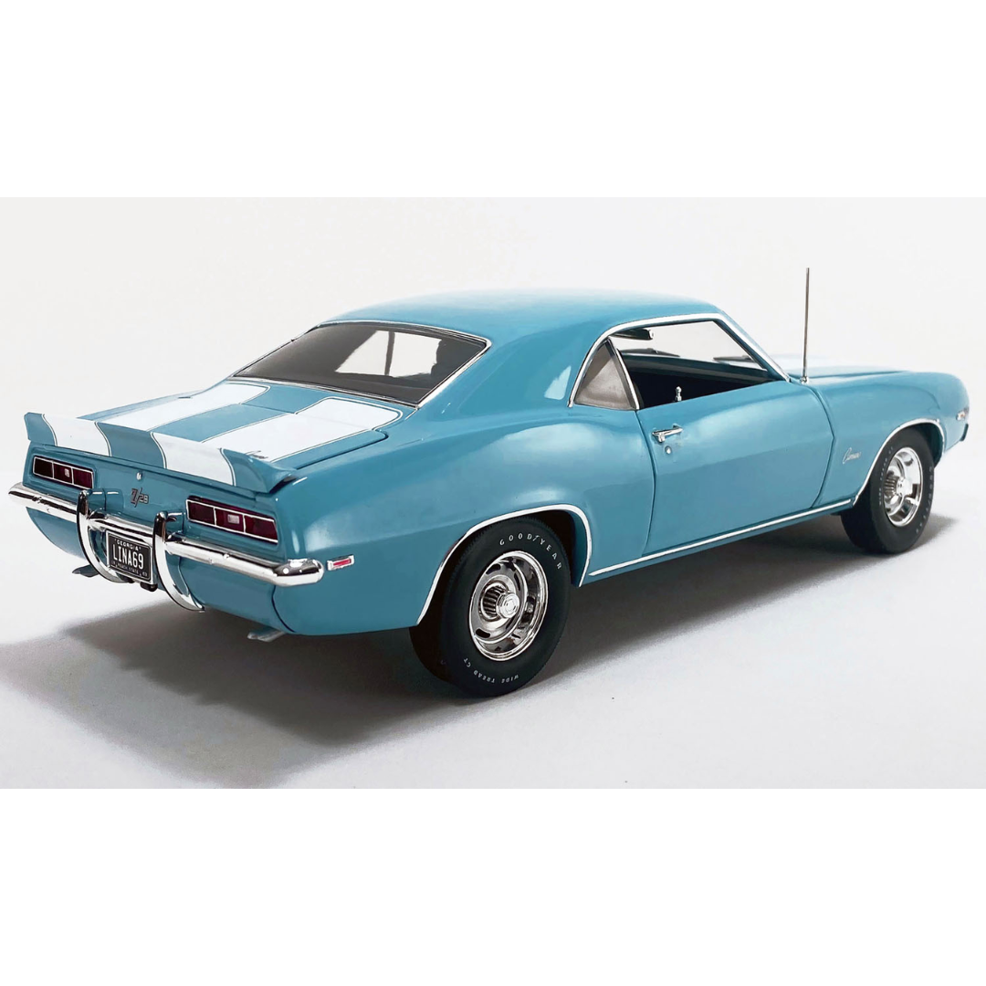 1969 Chevrolet Z/28 Camaro Carolina Blue 1/18 Diecast Model Car by ACME