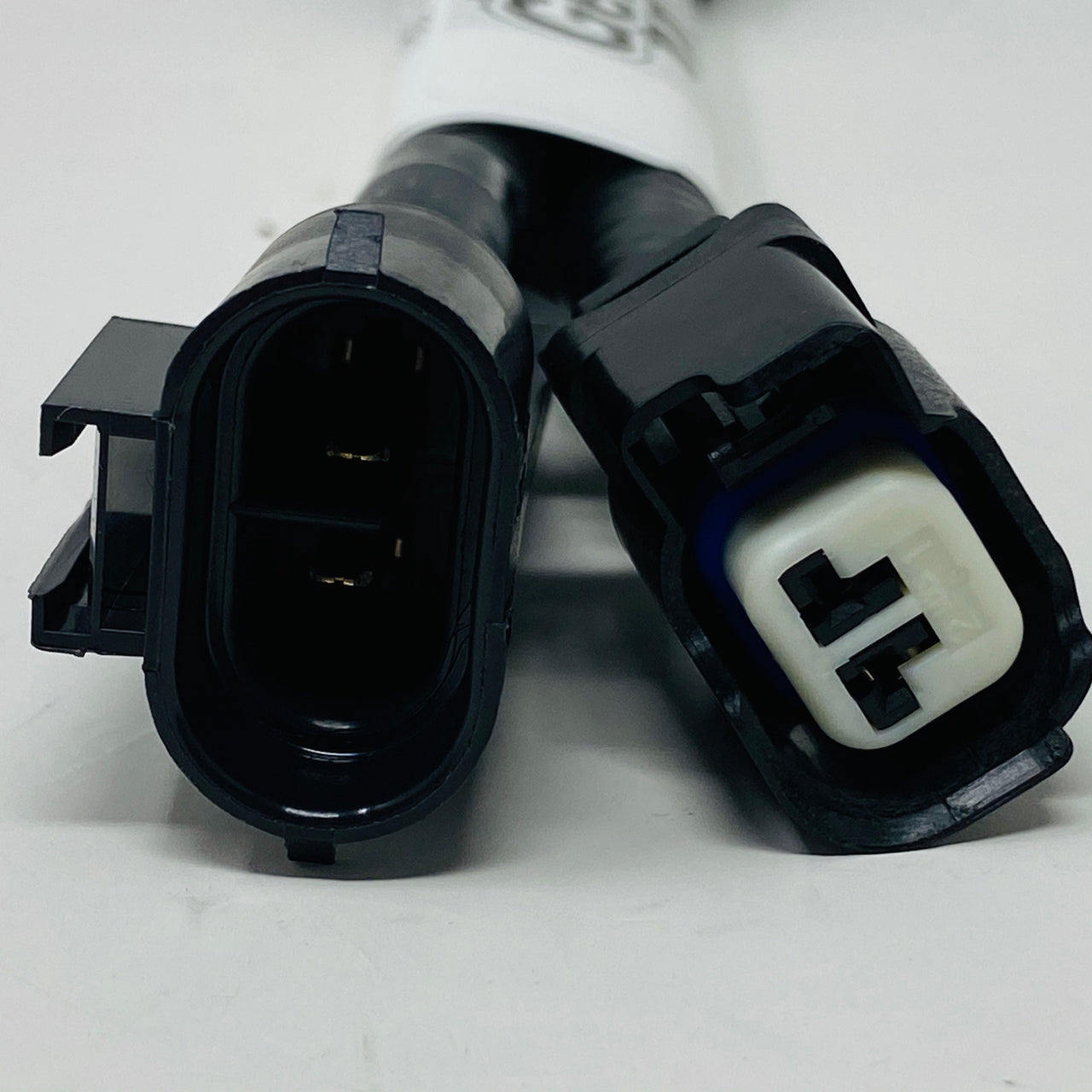 2014-2015 Chevrolet Camaro Fog Light Adapter Wiring Harness to 6th Gen Style LED light