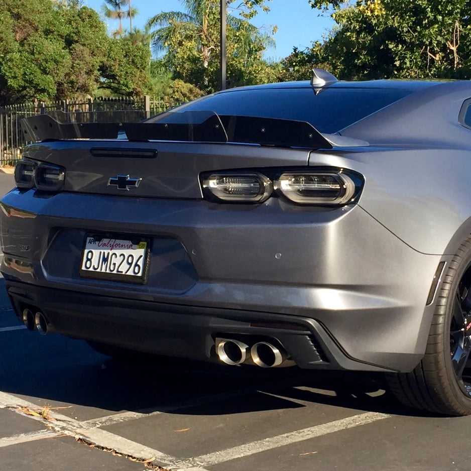 Camaro 19-24 SS with Rear View Camera Wicker Bill