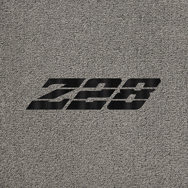Lloyd Z-28 Embroidery (1980-81) - Silver Thread emblem