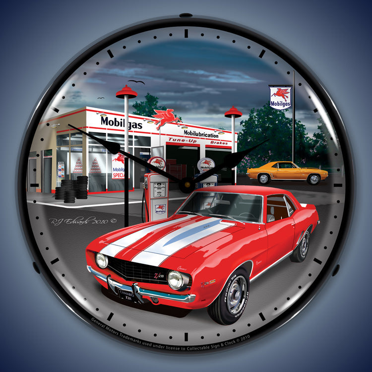 lighted-1969-camaro-mobilgas-clock