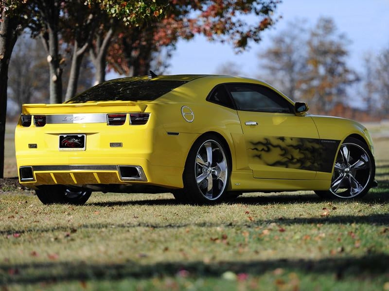 2010-2015-5th-gen-camaro-graphic-airbrushed-transparent-gradient-flames-2pc-kit