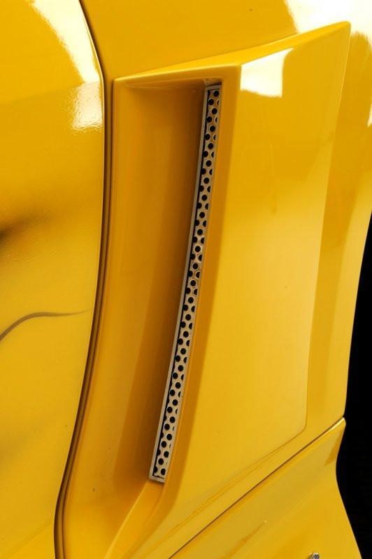 2010-2013 5th Gen Camaro Side Vent Grill Inserts for Xenon Scoop