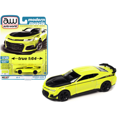 2019-chevrolet-camaro-nickey-zl1-1le-shock-yellow-with-matt-black-hood-and-stripes-modern-muscle-limited-edition-to-14670-pieces-worldwide-1-64-diecast-model-car-by-auto-world