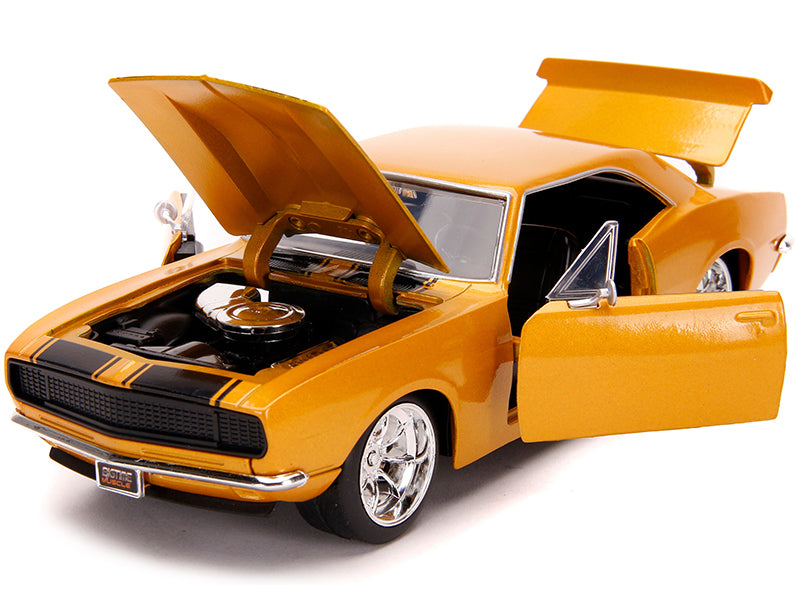 1967-camaro-orange-metallic-w-black-stripes-bigtime-muscle-1-24-diecast