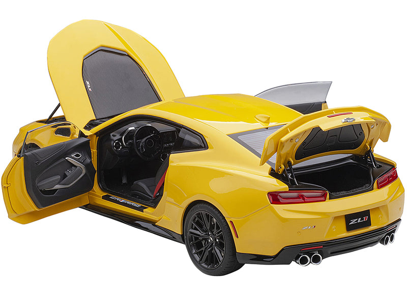 カマロ ミニカー 黄色 1/18 ミニカー 1/18 1985 シボレー・カマロ IROC-Z 黄色 1985