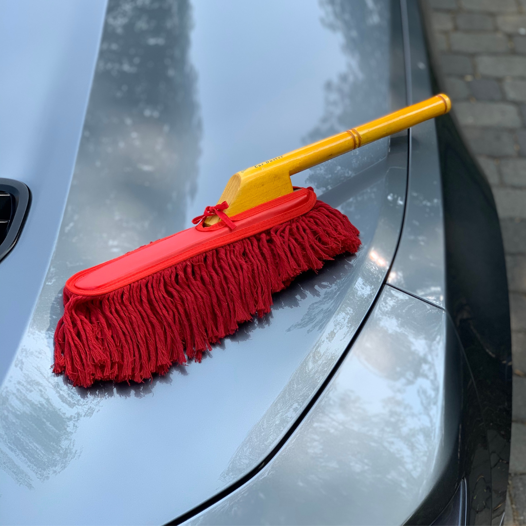 golden-shine-inside-out-detailing-kit-with-california-car-duster-combo